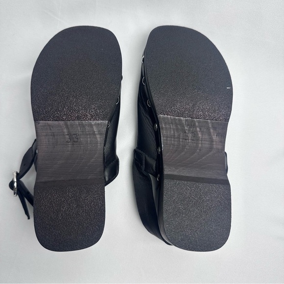 Zara Kids Girls Black Studded Leather Clogs size 33/1.5 Wooden heel lightweight - Picture 11 of 11